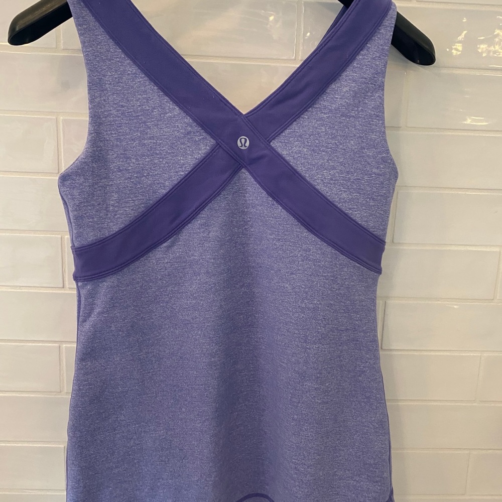 Lululemon tank - Picture 2 of 2